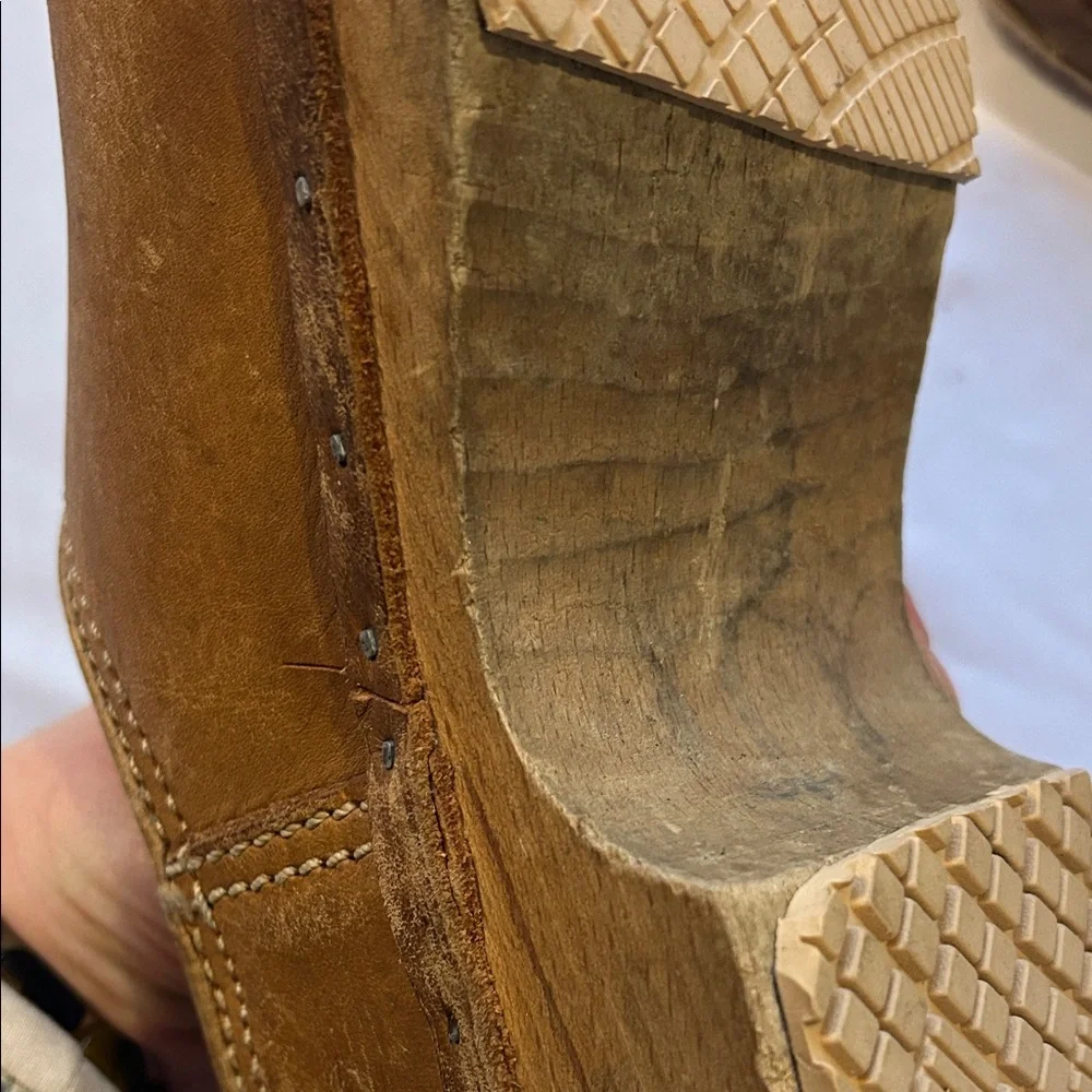 handmade wooden and Leather Women's Clogs - Picture 4 of 4